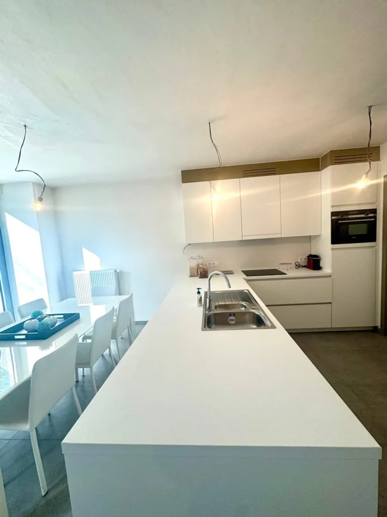 Köök - Luxury Apartment with Park View in Waregem