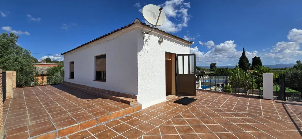 Terrass - Chalet with Private Pool near Llíria