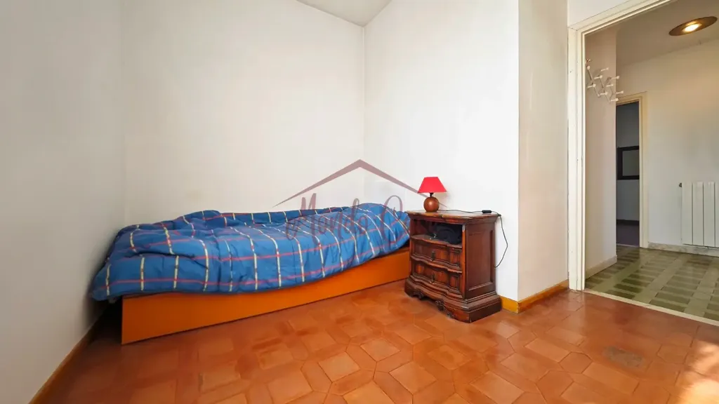Chambres - Penthouse with Panoramic View in Massa Centre