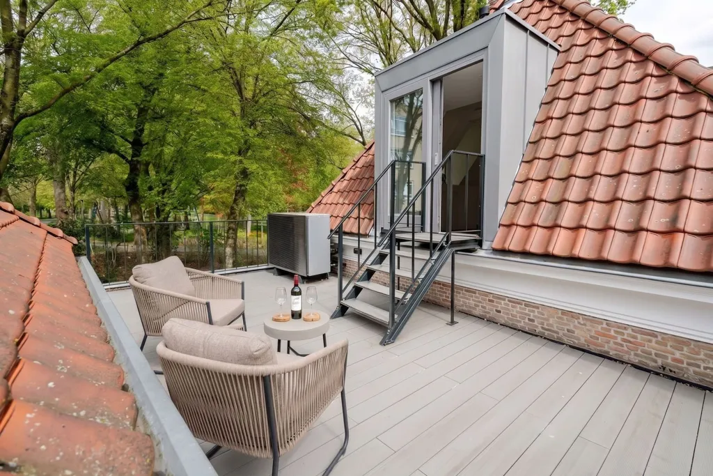 Terrass - Renovated Villa with Private Terrace in Breda