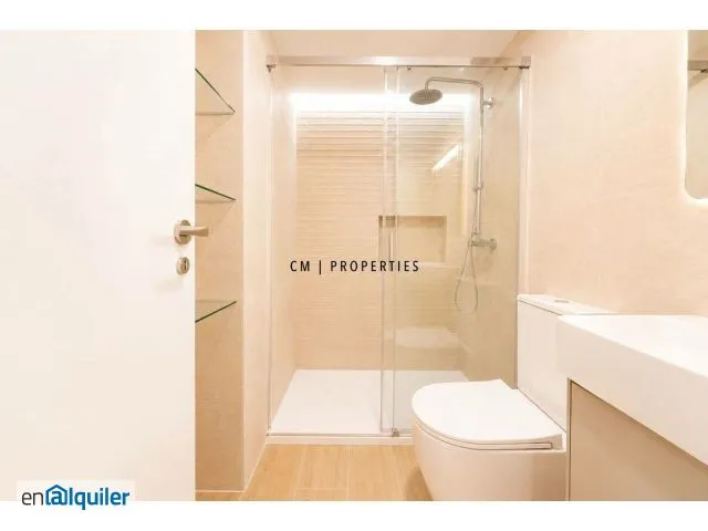 Bagni - Newly Renovated Flat in L'Eixample, Valencia