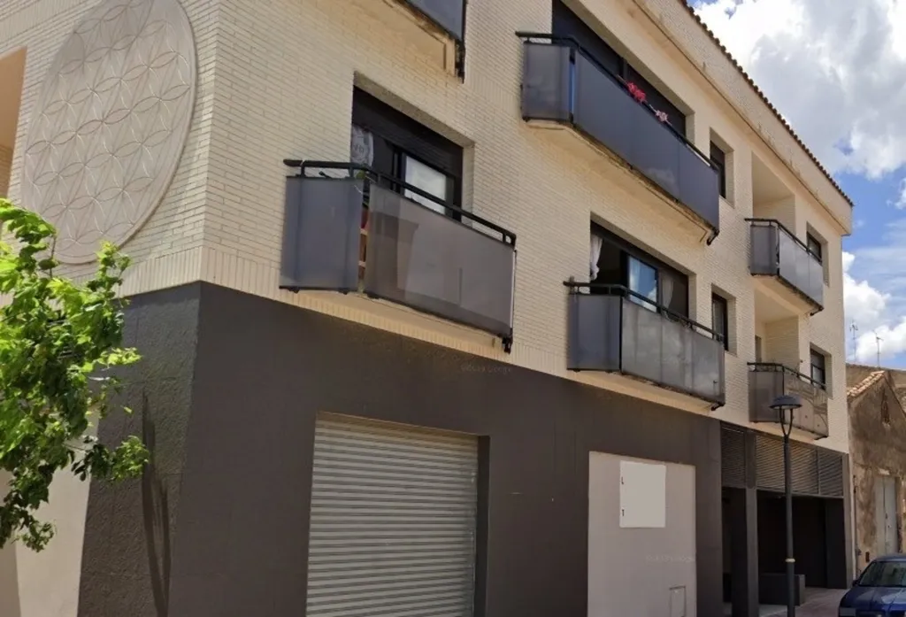 Välivaade - Parking Space in Perafort, Tarragona