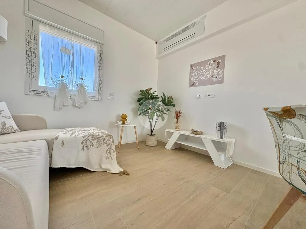 Elutuba - Attico with Panoramic Terrace in Gatteo Mare