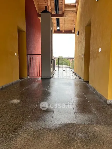Garden - Duplex Apartment with Balcony in Cantù