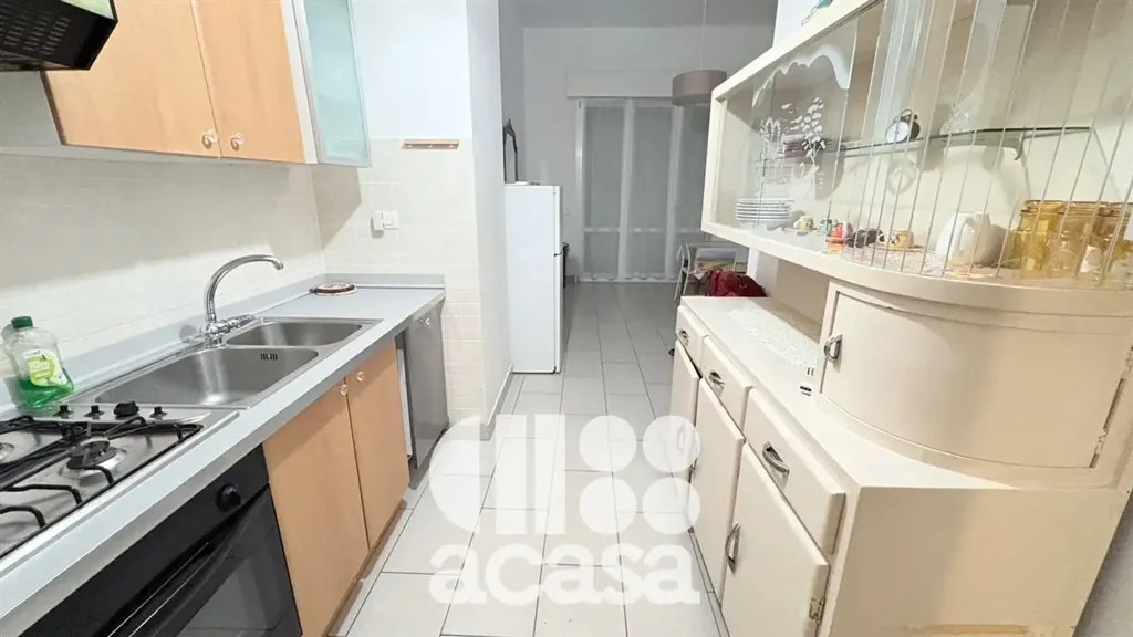 Köök - Bright Apartment with Sea View in Cesenatico