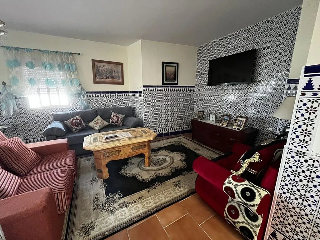Séjour - Three-Bedroom House in Olvera