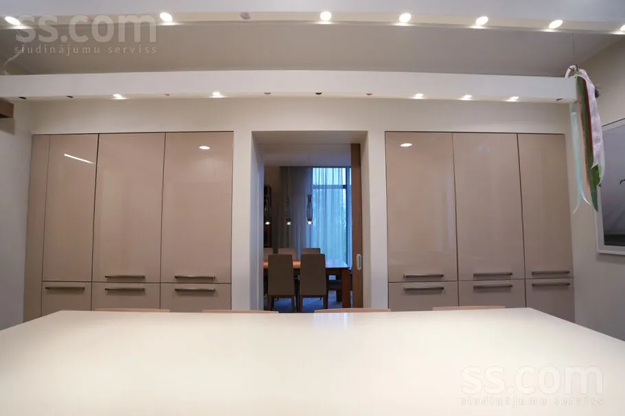 Sala da pranzo - Two-Level Apartment with Panoramic Views in Riga Centre