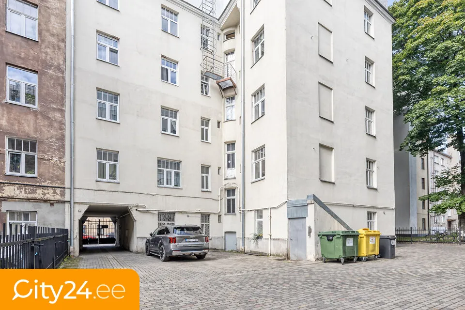 Jardin - Two-Story Apartment with Terrace in Riga Centre