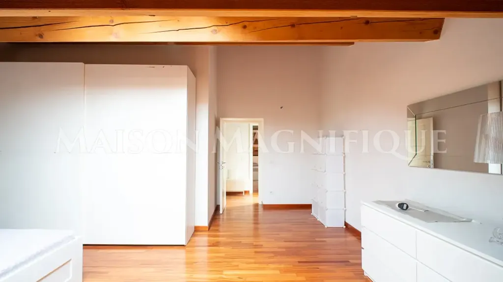Magamistoad - Renovated Flat with Courtyard in Ferrara