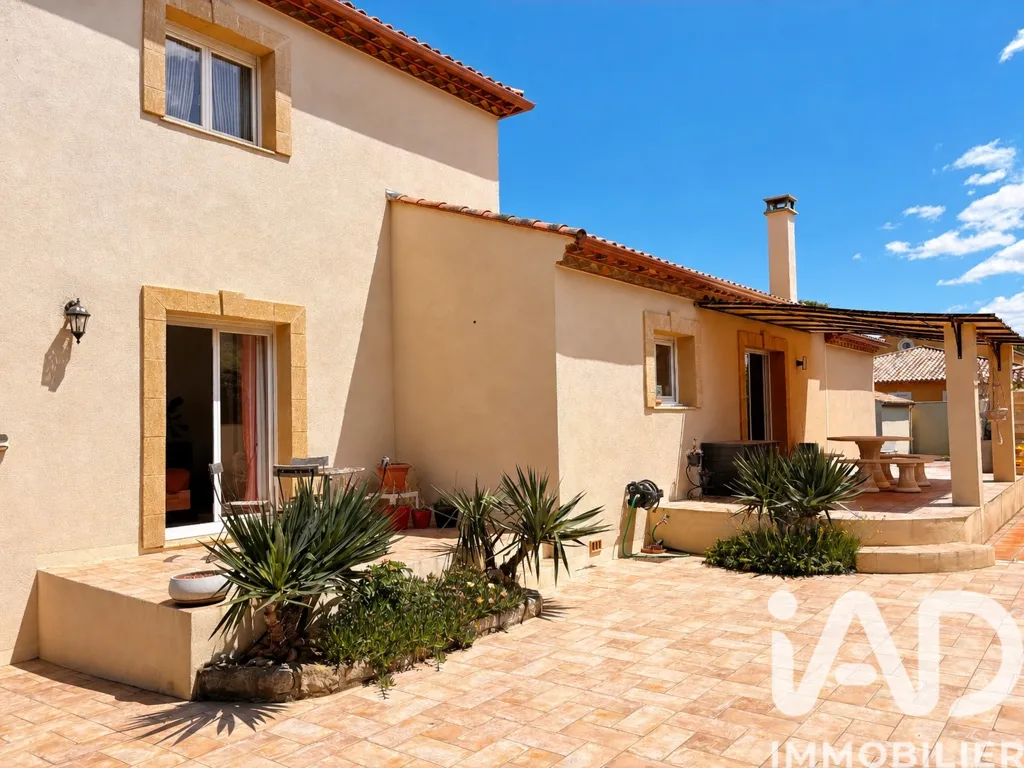 Aed - Villa with Pool near Béziers