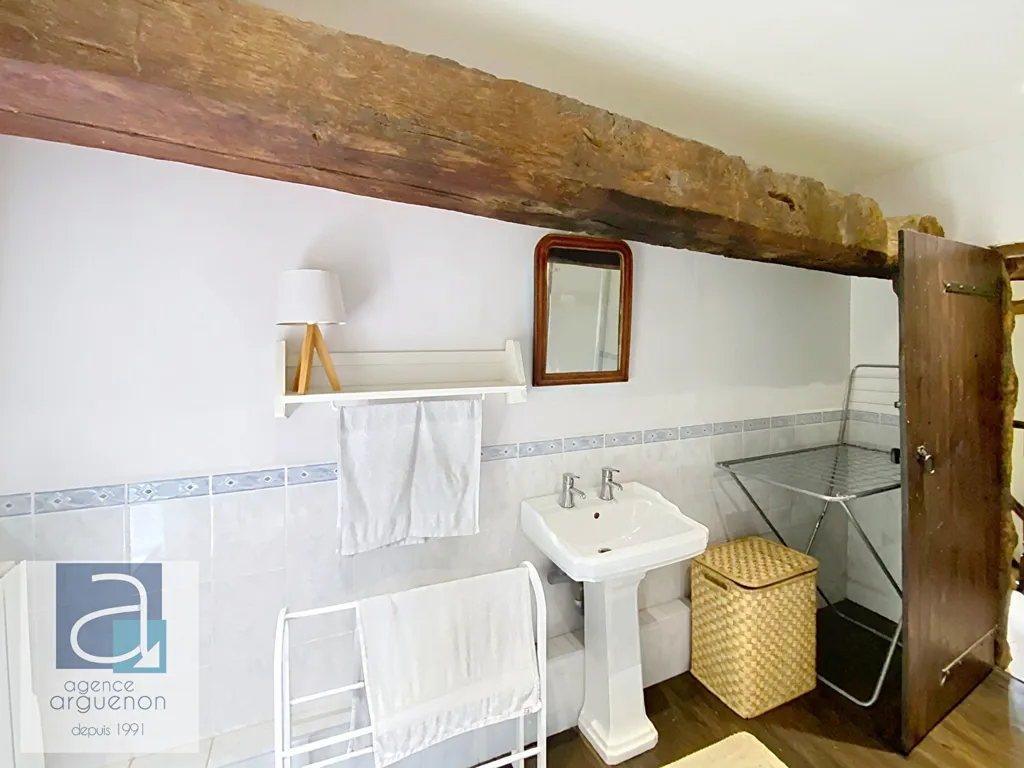 Salles de bain - Maison de Charme avec Jardin à Broons