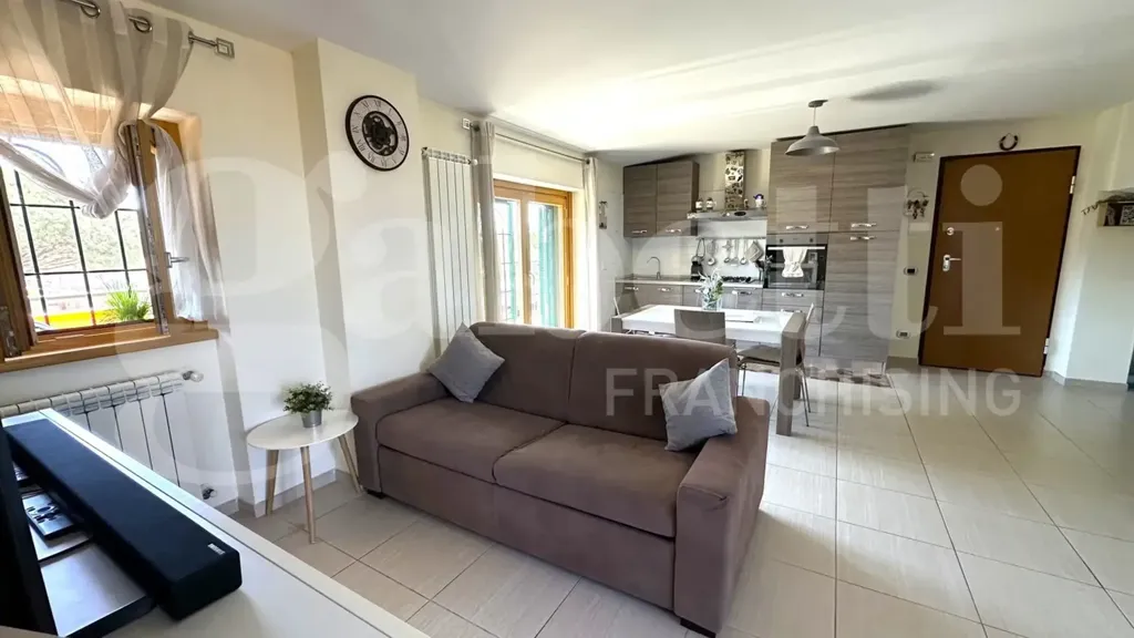 Séjour - Apartment with Balcony in Via Anagnina, Rome