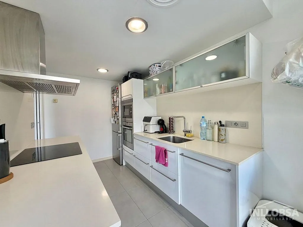 Cuisine - Modern Flat with Balcony on Ctra. Santpedor - Bases de Manresa