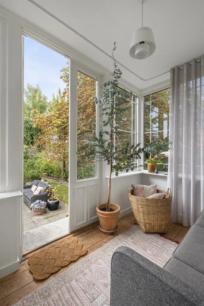 living_room