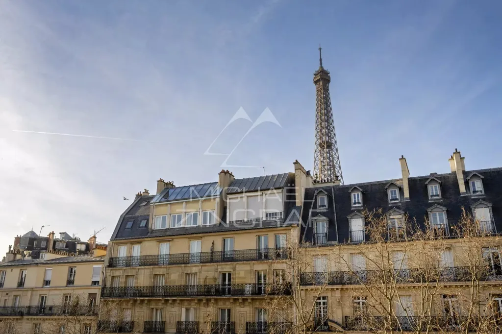 Rõdu - Luxury Apartment with Eiffel Tower View in Paris