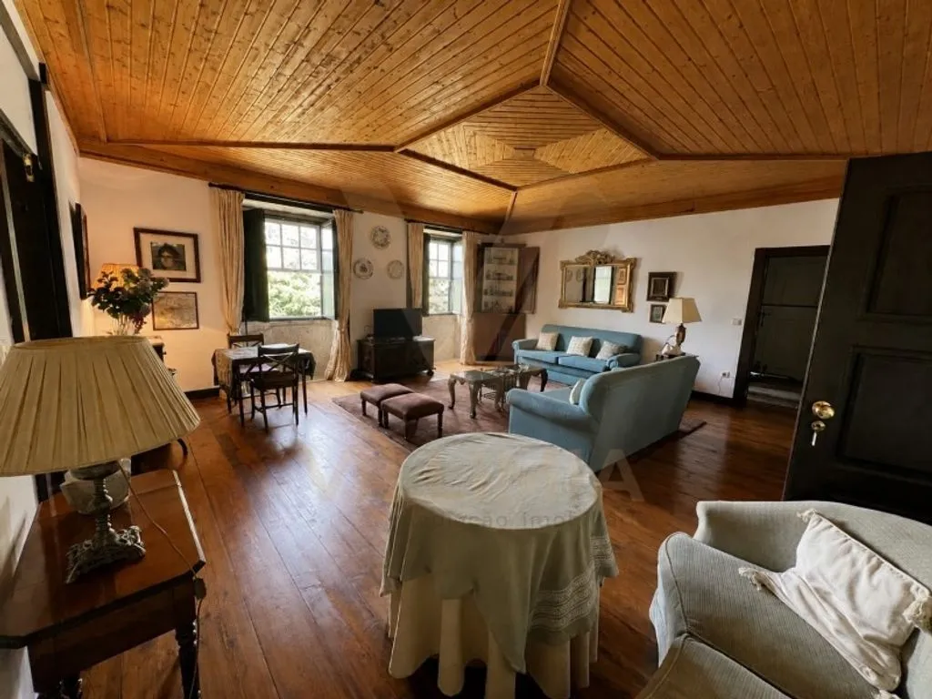 Elutuba - Historic House with Pool in Ponte de Lima