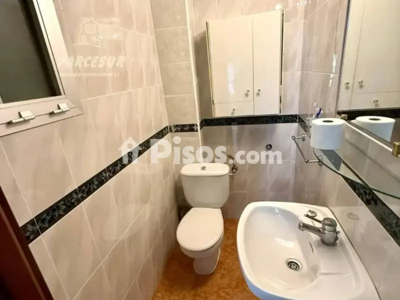 Vannitoad - Student-Friendly Flat with Terrace in Poniente-Sur