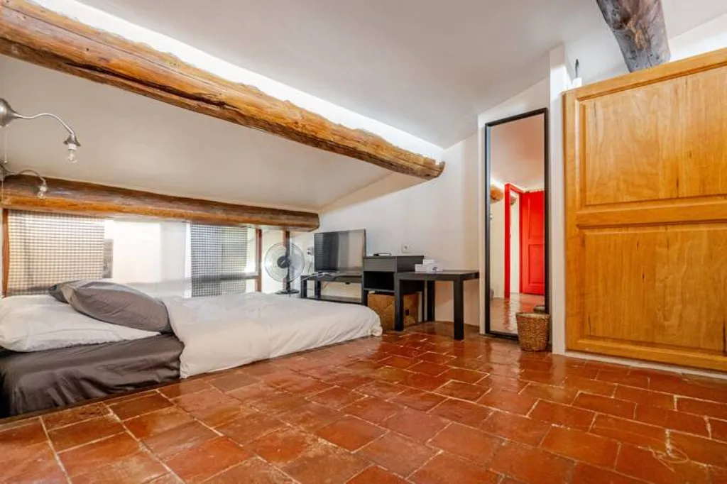 Chambres - Appartement de Charme en Dernier Étage au Centre d'Aix-en-Provence