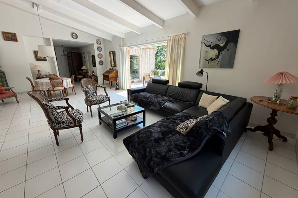 Soggiorno - Villa with Pool in La Gaude