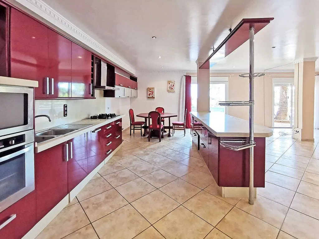 Cuisine - 9-Bedroom Chalet with Pool in La Capellania