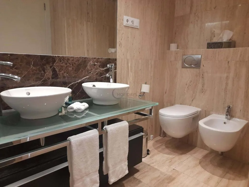 Salles de bain - Luxury Flat with Private Pool in Vilamoura