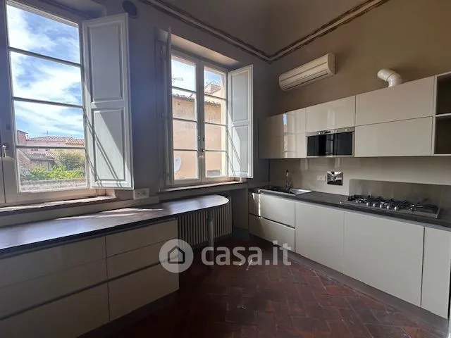 Cuisine - Rented Apartment with Balcony in Cascina