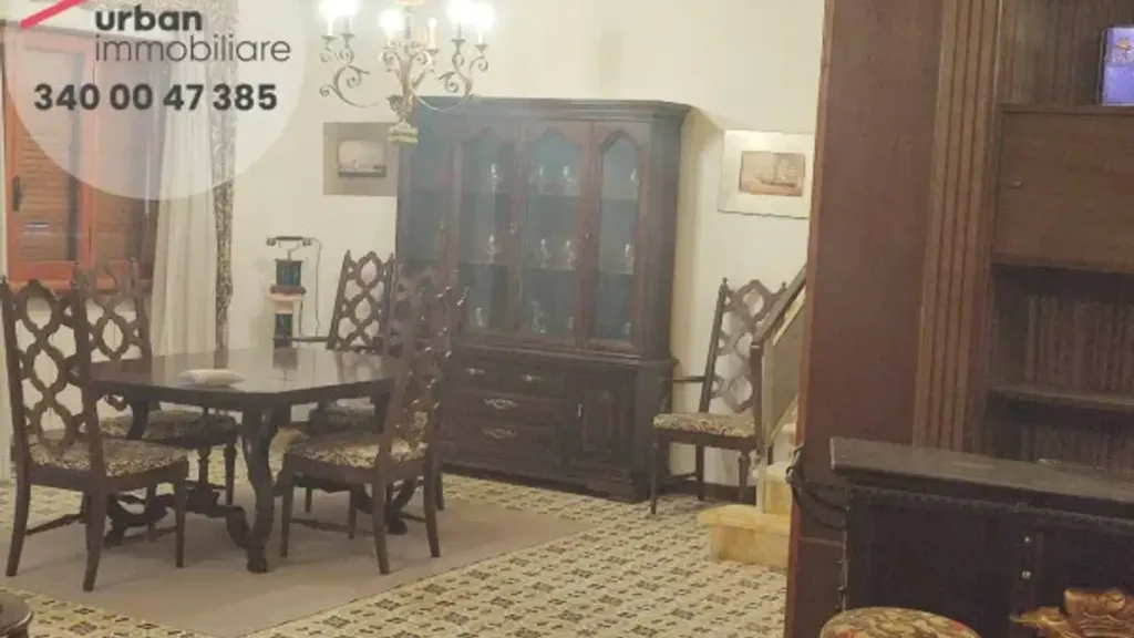 Salle à manger - Villa with Large Garden near L'Aquila