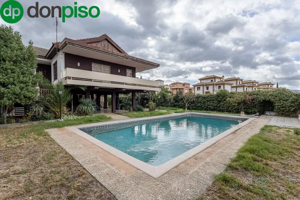 pool_area
