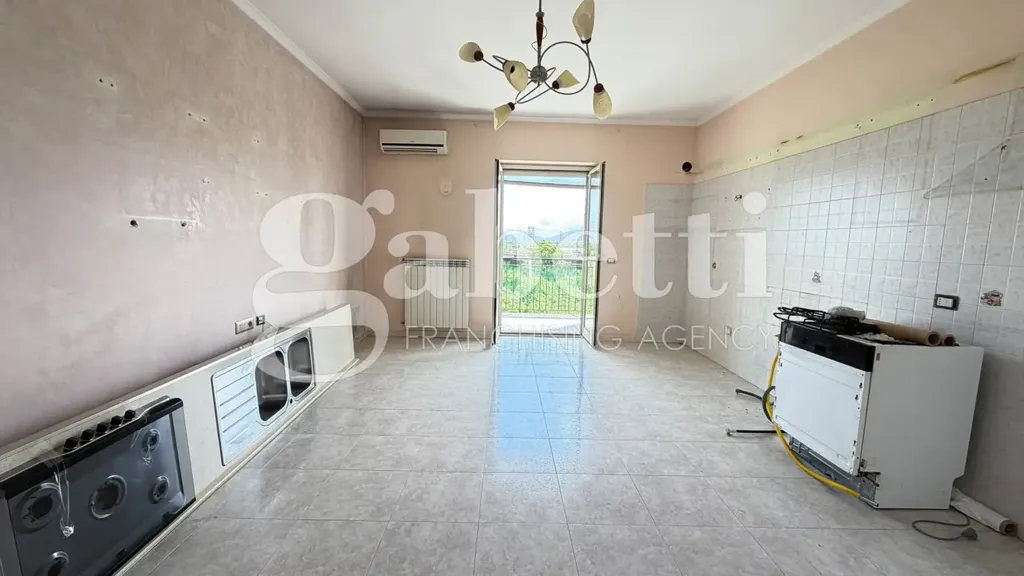Cucina - Trilocale with Balcony in Orta di Atella
