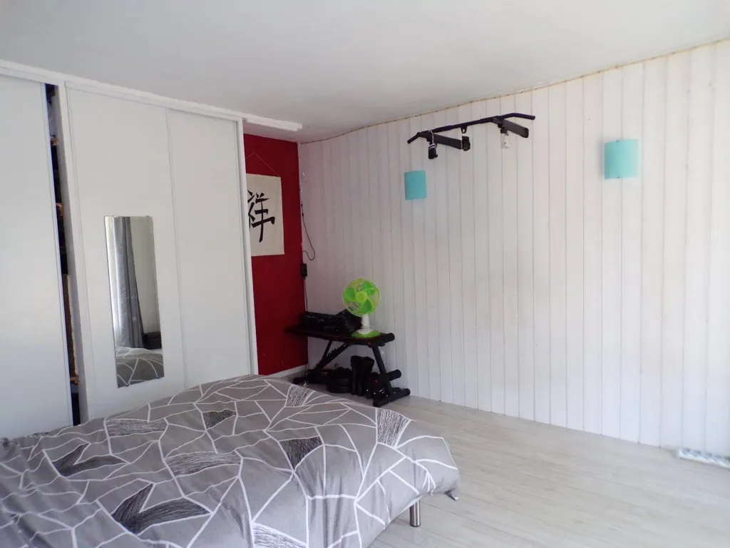 Chambres - Maison avec Jardin et Studio à Brunoy