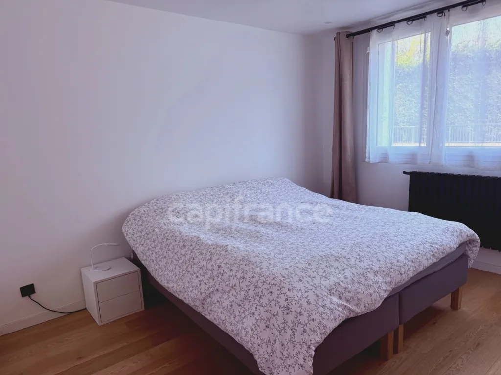 Chambres - Appartement F4 Lumineux avec Parking à Montmorency