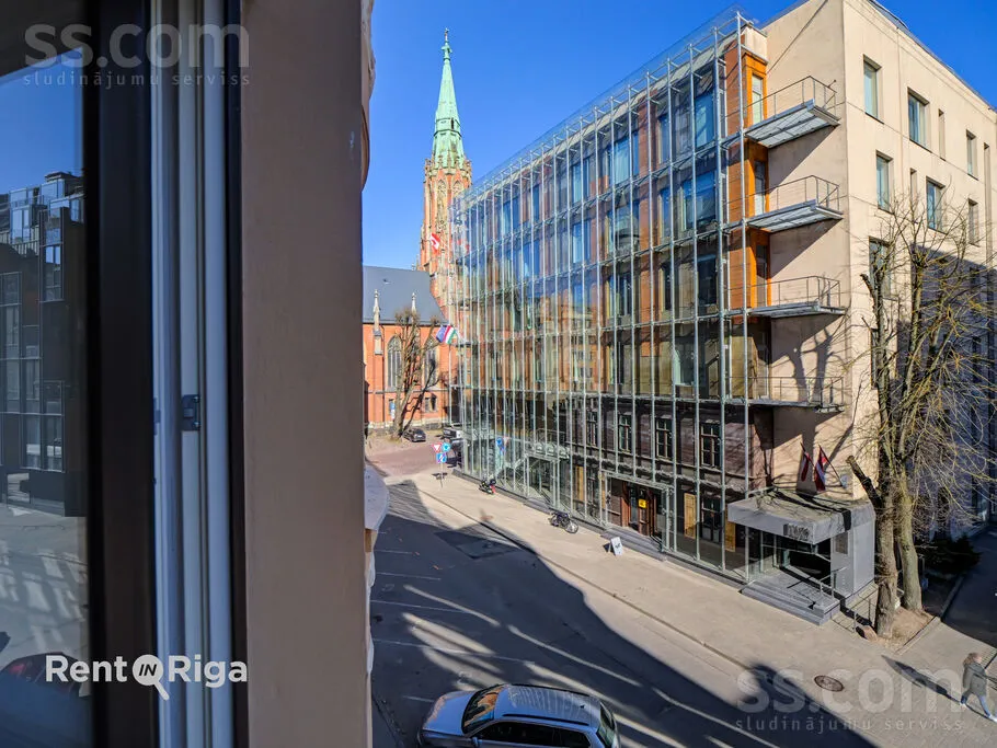 Appartement 4 pièces à Rīga