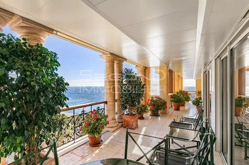 Terrasse - Appartement de Luxe avec Vue Panoramique à Monaco