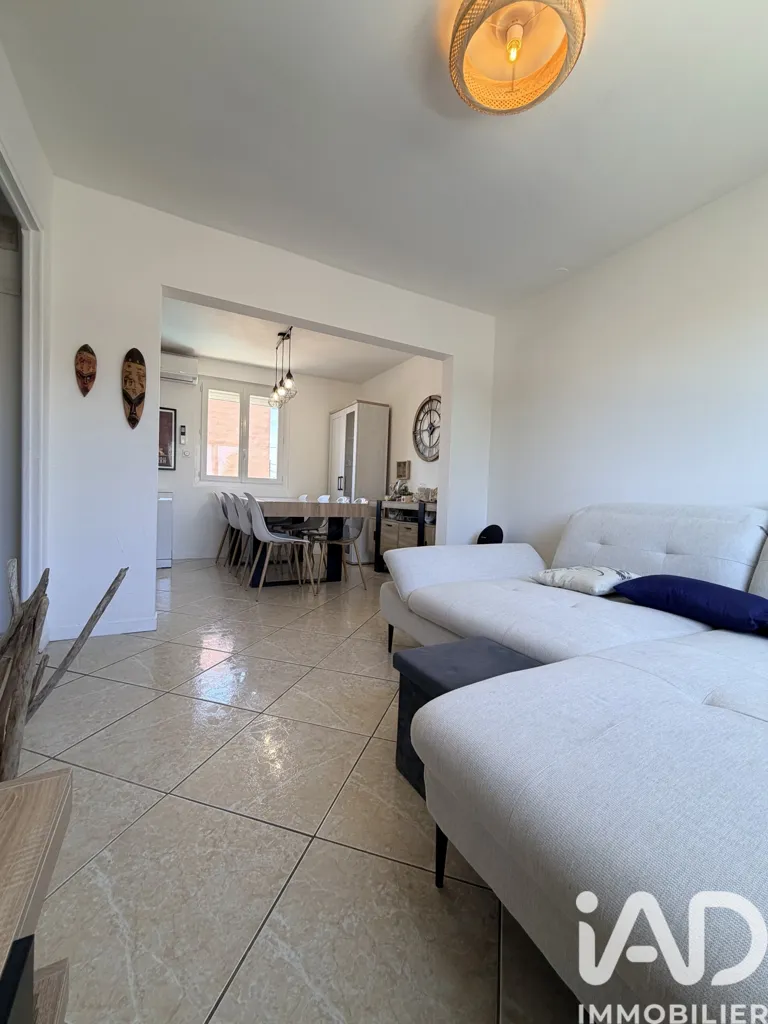 Elutuba - Family House with Pool in Le Soler