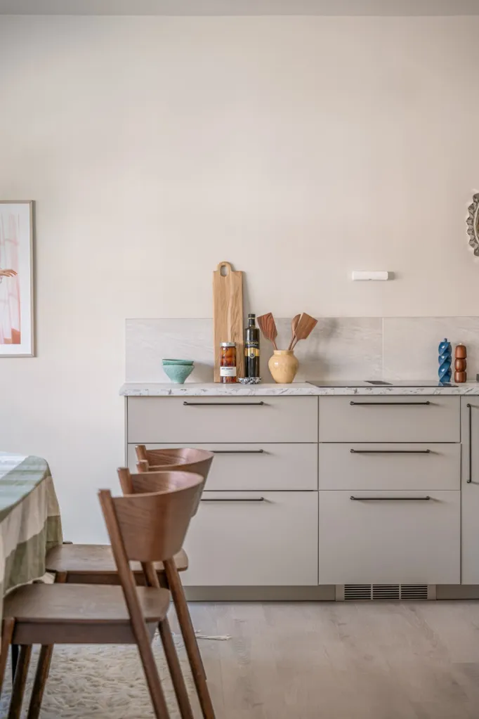 Cuisine - Modernised Corner Flat with Central Location in Oslo