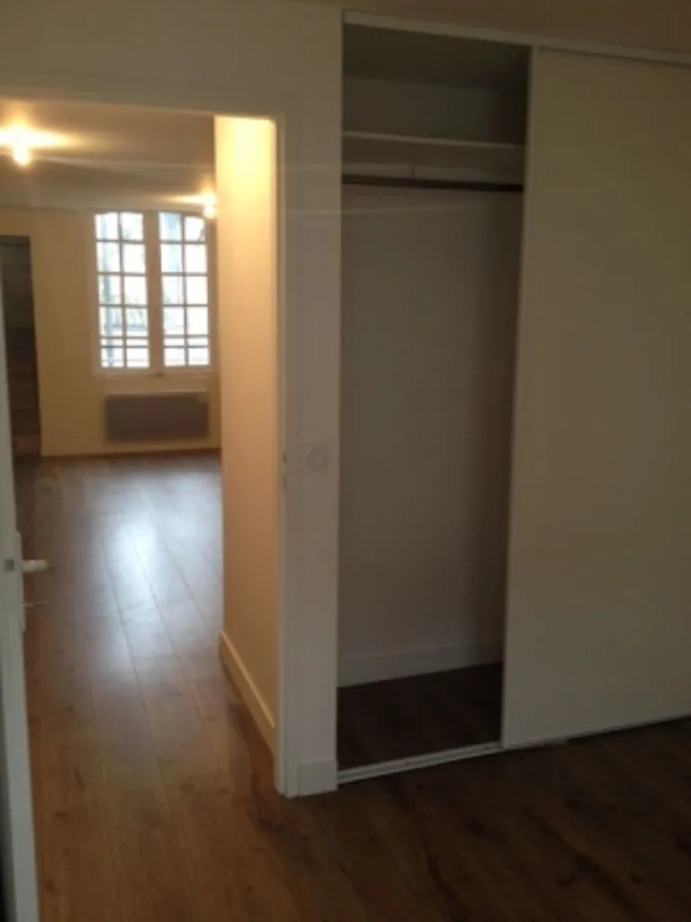 Pièces - Appartement 3 Pièces en Duplex à Tourny