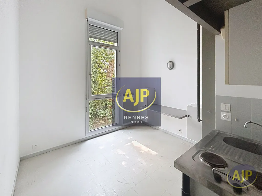 Cuisine - Studio avec Parking à Rennes - Bellangerais