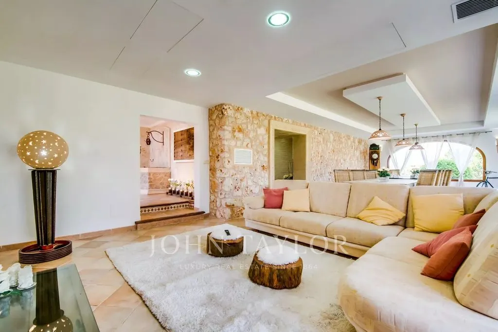 Elutuba - Luxury Villa with Pool in Santa Margalida