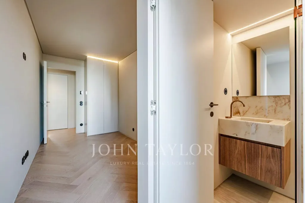 Ingresso - Contemporary Flat with Balcony in Amoreiras, Lisbon