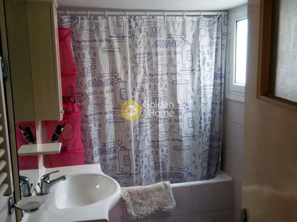 Bathrooms - Renovated Apartment with Acropolis View in Kallithea