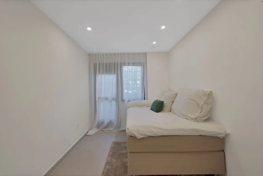 Chambres - 4-Bedroom Apartment with East Views in San Pedro de Alcántara
