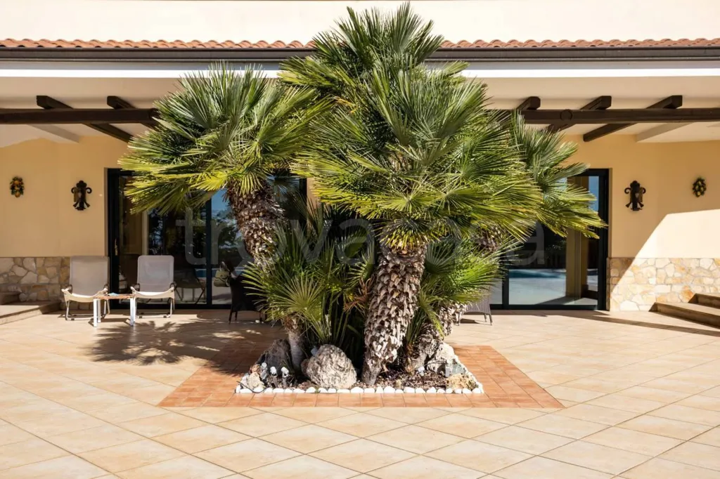 Jardin - Luxury Villa with Sea View in Capo Vaticano