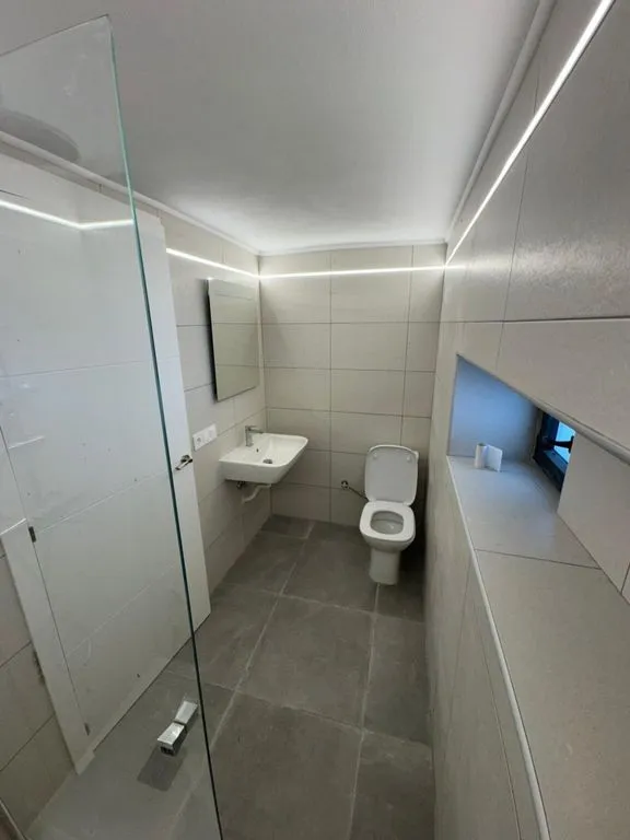 Vannitoad - Luxury Villa with Pool in Torrevieja