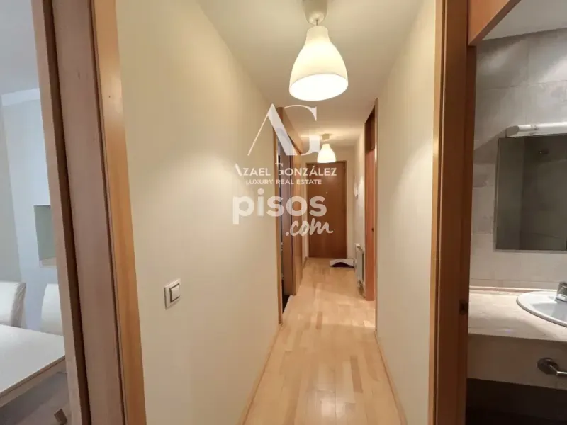 Esik - Charming Flat with Patio in Torrelavega Centre