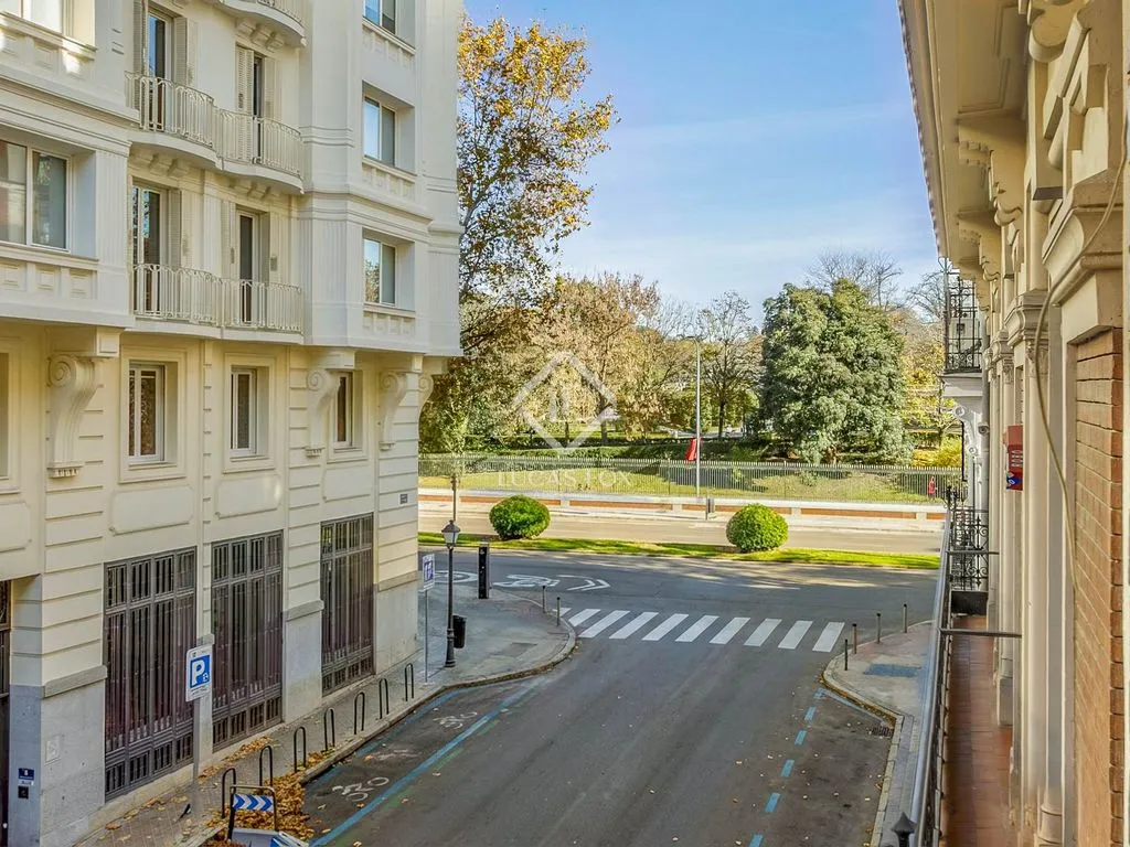 Extérieur - Bright 1-Bed Flat in Jerónimos, Madrid