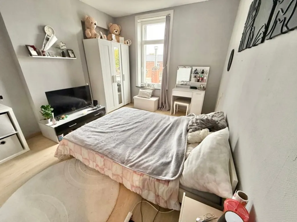 Magamistoad - Character House with Terrace in Gosselies
