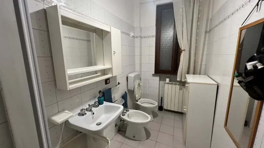 Salles de bain - Studio with Balcony in Rescaldina