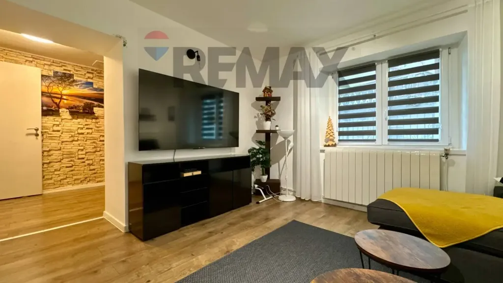Elutuba - Fully Rented House with Garden in Paularo