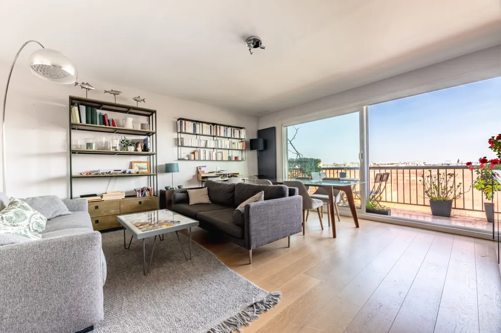 Séjour - Appartement avec Terrasse et Vue Panoramique à Invalides