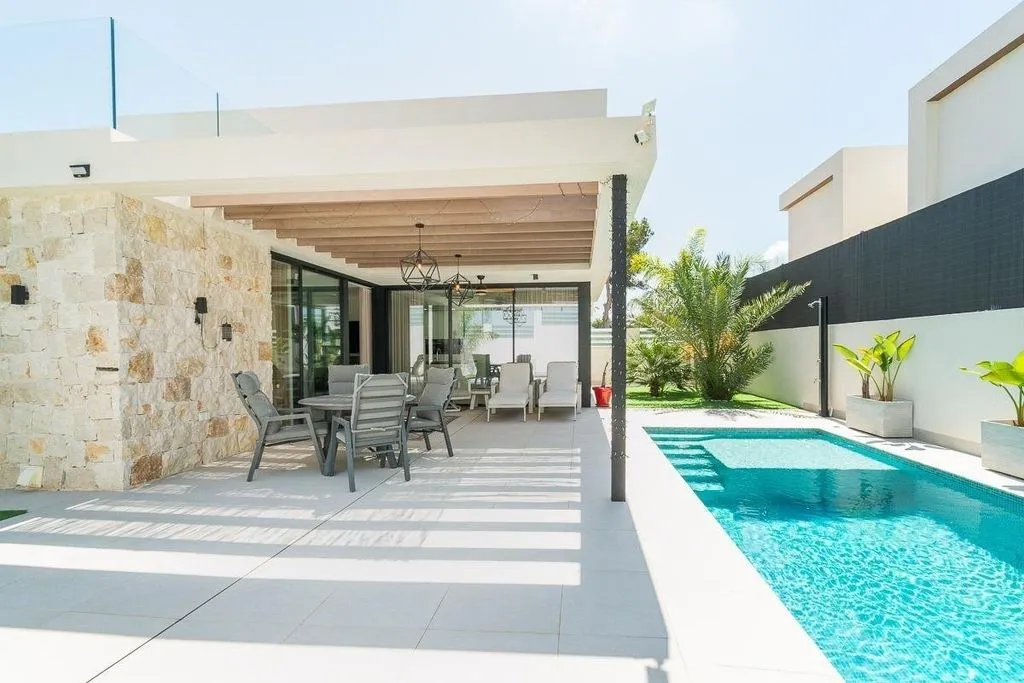 pool_area